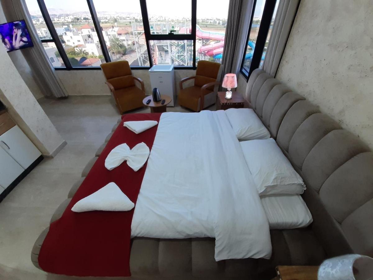 Dolphin Suites Hotel Ιεριχώ Εξωτερικό φωτογραφία