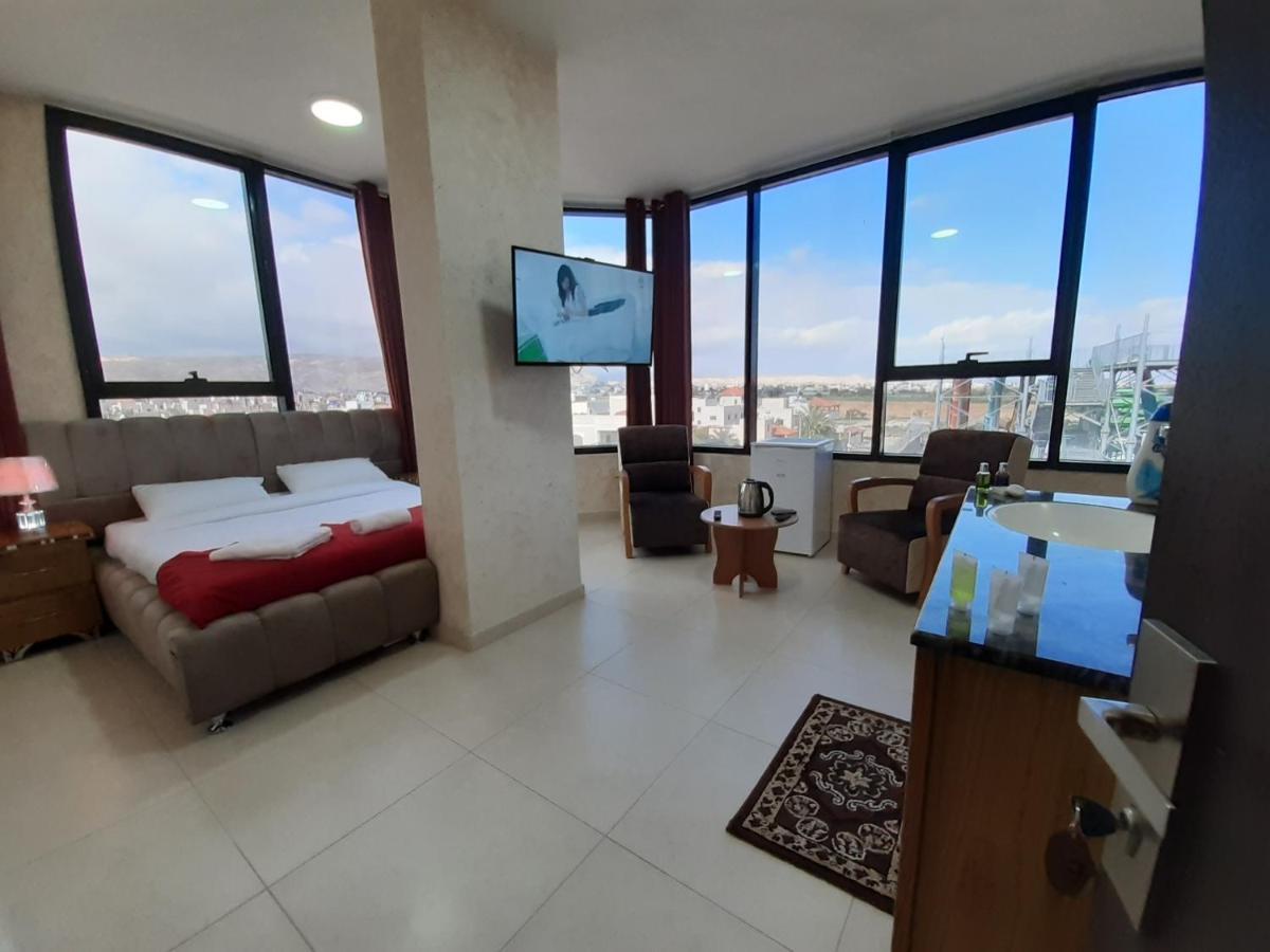 Dolphin Suites Hotel Ιεριχώ Εξωτερικό φωτογραφία